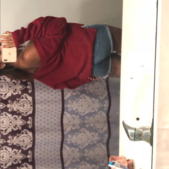 Long sleeve cropped sweater!! - Picture 3 of 3